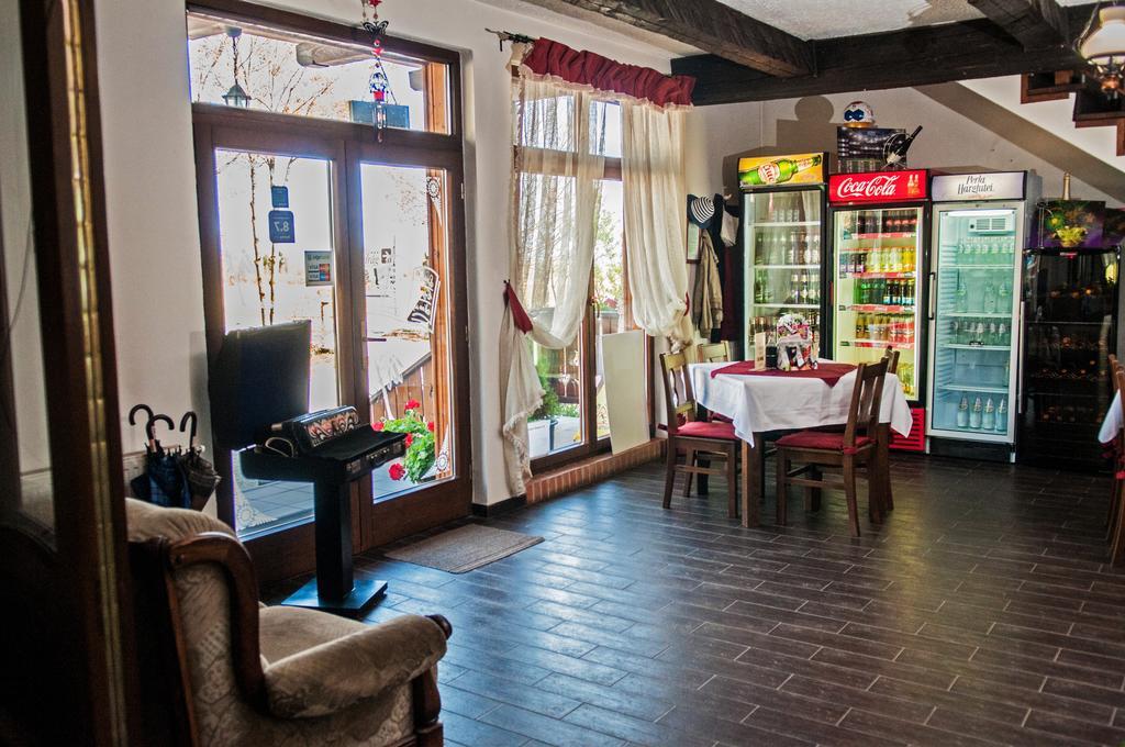 Hóvirág Panzió Borzont Exterior foto